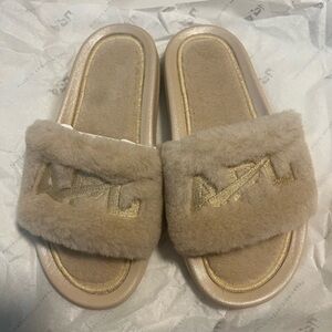 APL Plush Beige Slippers